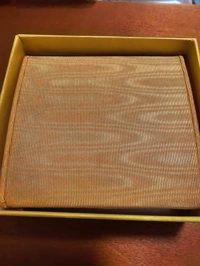 长老汇蛇年精选第四十八场拍卖 2012中国台湾地区领导人选举200新台币精制银币，1盎司999银，盒证全