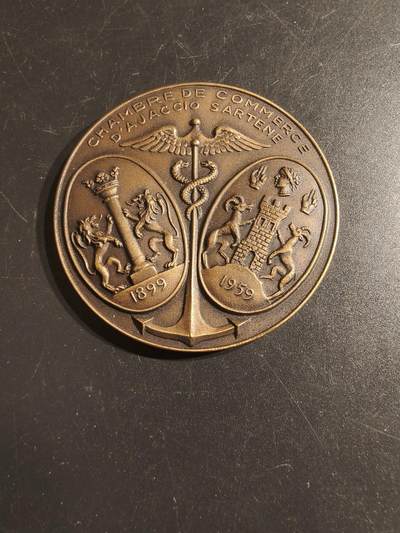 老王徽章第150期 - 法国阿雅克肖-萨尔泰讷商会庆祝1959年领事馆大楼落成典礼大铜章     直径59mm    重量90.2g