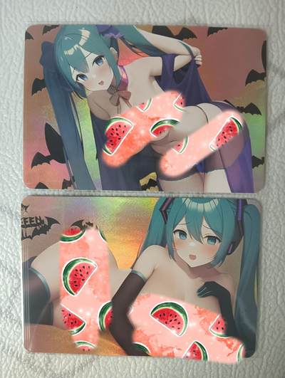 花开卡拍第39期（9月21号周日截拍，品控勿拍!!!拍品不寄存，运费5元，自制卡难免瑕疵，可能存在轻微撞角爆边等出厂瑕疵，品控介意勿拍！） - 殿兔卡牌 动漫小姐姐2张 艺术版 折光彩闪