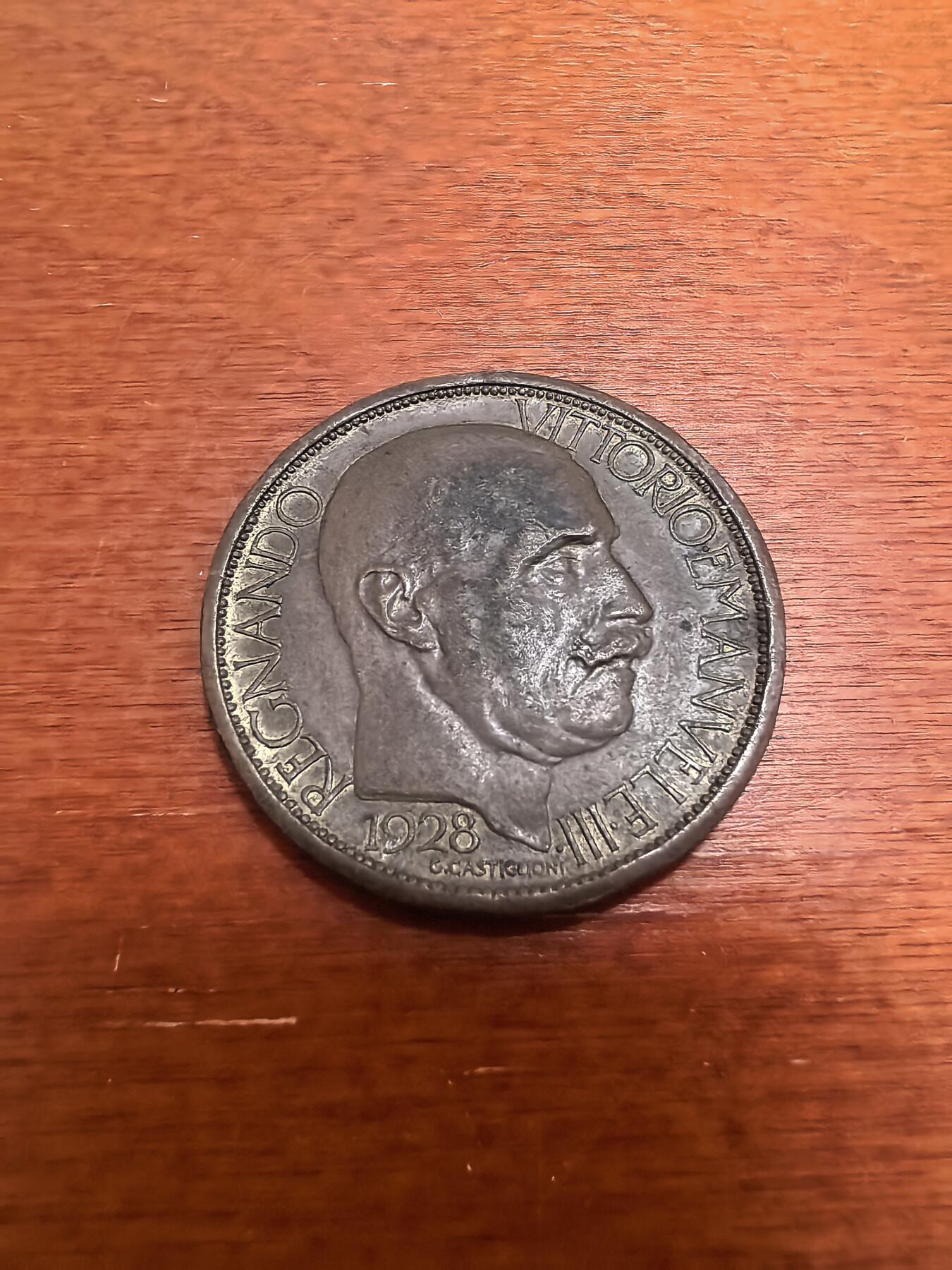 长老汇蛇年精选第五十场拍卖 1928意大利伊曼纽尔三世米兰国际博览会2里拉铜代币，成交价很高