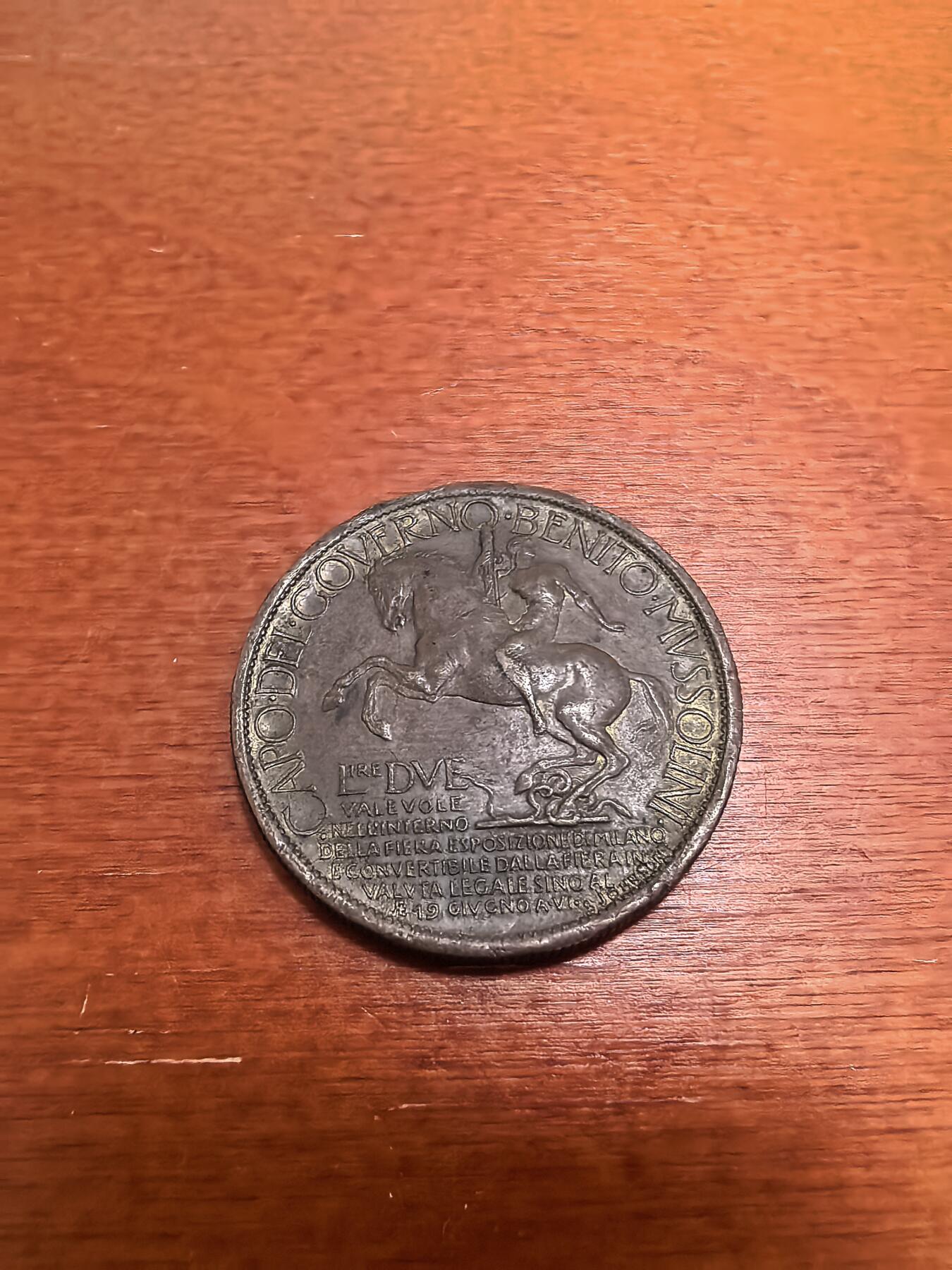 长老汇蛇年精选第五十场拍卖 1928意大利伊曼纽尔三世米兰国际博览会2里拉铜代币，成交价很高