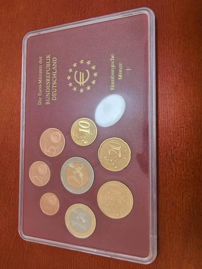 长老汇蛇年精选第四十九场拍卖 - 2004J德国欧元8枚精制套装，含外纸（2）