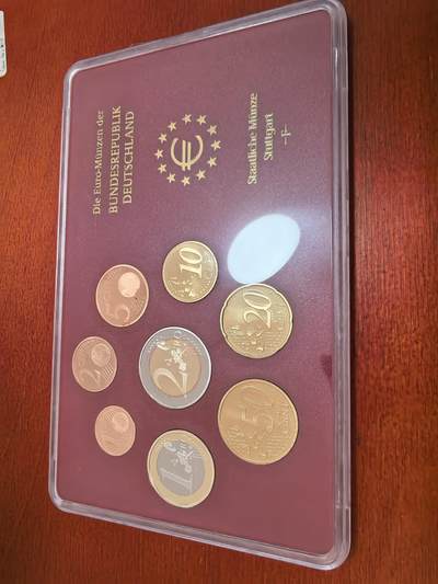 长老汇蛇年精选第四十九场拍卖 - 2004F德国欧元8枚精制套装，含外纸