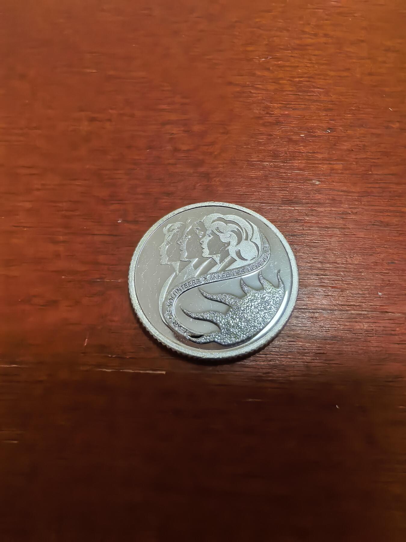长老汇蛇年精选第四十九场拍卖 2001加拿大志愿者年10分精制银币，少见