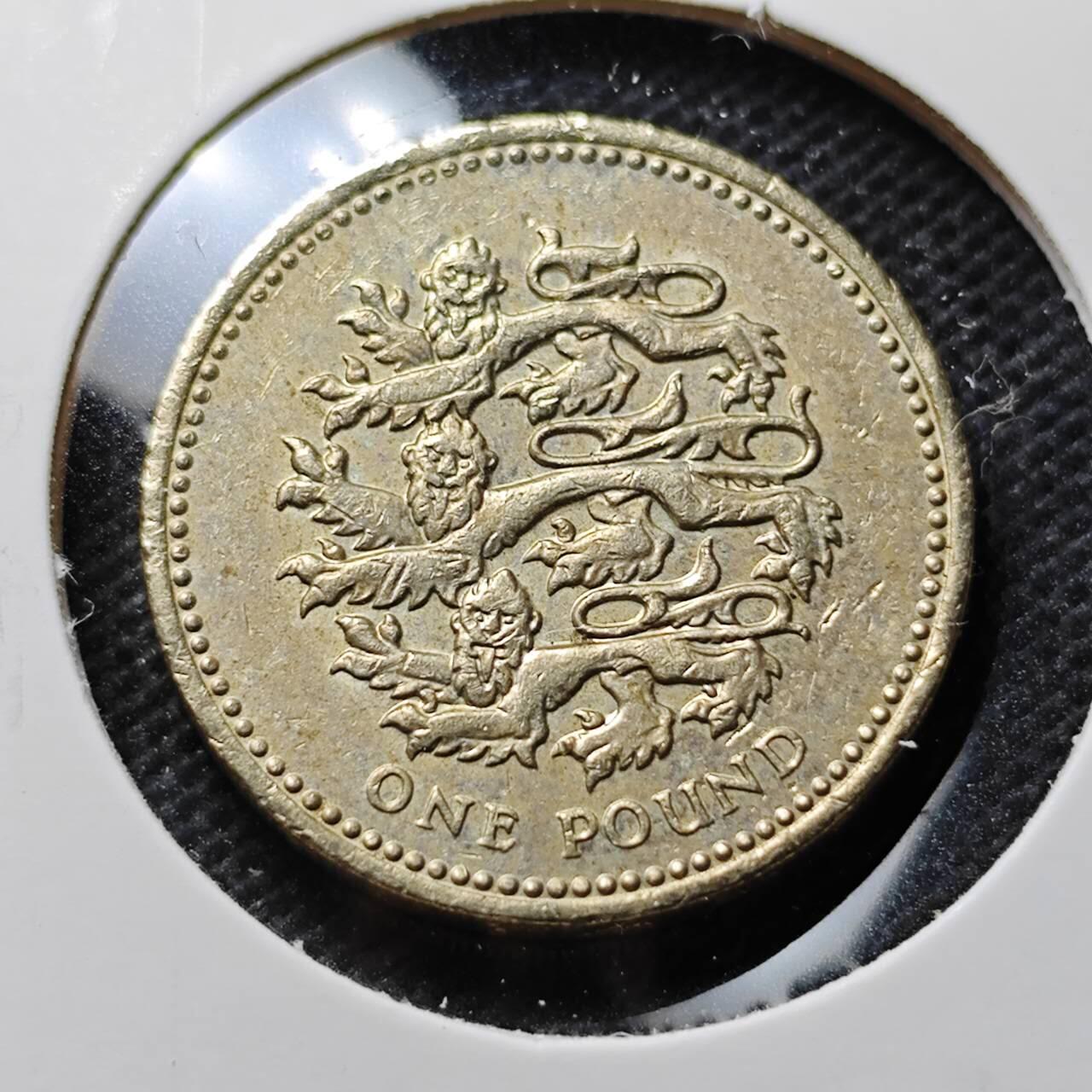 KK钱币收藏小铺 第342场 2月预留时间 周末发货 2002英国1镑