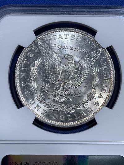 《竞宝斋》第420场 周日，周一，周二  3场连拍 （全场包邮） NGC MS63 美国1883年O版摩根银币，爆光BU品质，藏家必备品种。