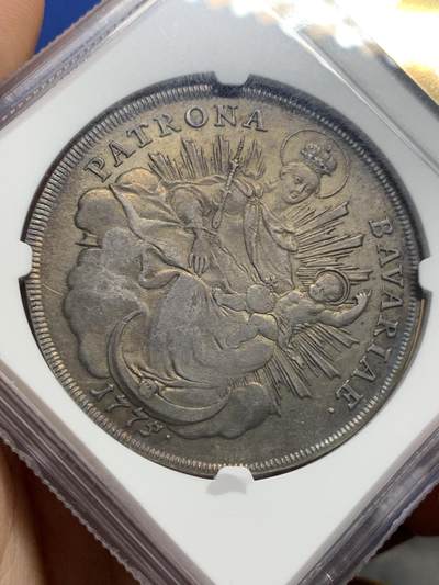 《竞宝斋》第420场 周日，周一，周二  3场连拍 （全场包邮） NGC AUD 德国1775年巴伐利亚圣母抱婴1泰勒银币 深打几乎没有减重痕 细节非常好