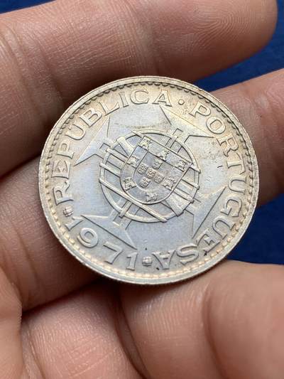 《竞宝斋》第420场 周日，周一，周二  3场连拍 （全场包邮） 澳门1971年5元银币 双面淡彩包浆