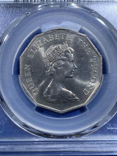《竞宝斋》第420场 周日，周一，周二  3场连拍 （全场包邮） PCGS MS64 大特年 香港1978五元多边形 只发行了三年 1978是最少的一年 两面转光 品相很不错