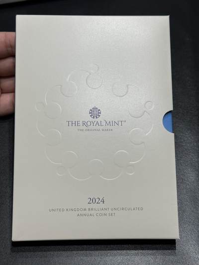 《外钞收藏家》第五百六十九期（本期拍品品种丰富、精选优质稀少好货）（本平台长期征集拍品、欢迎藏友们联系合作）  押 - 2024年英国硬币官方套装 一套