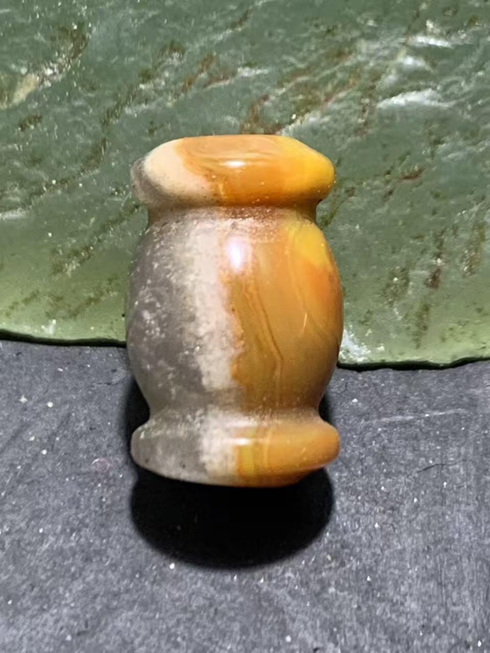 精美冰飘战国红玛瑙鼓珠一颗！