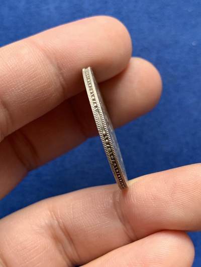 《竞宝斋》第420场 周日，周一，周二  3场连拍 （全场包邮） 英属印度1941年乔治六世1卢比银币 光度不错