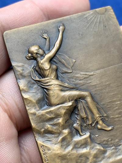 《竞宝斋》第420场 周日，周一，周二  3场连拍 （全场包邮） 法国玛丽安娜女神铜质方章 高点都在 51.7克 41.4*55.6mm 丰饶角铜标