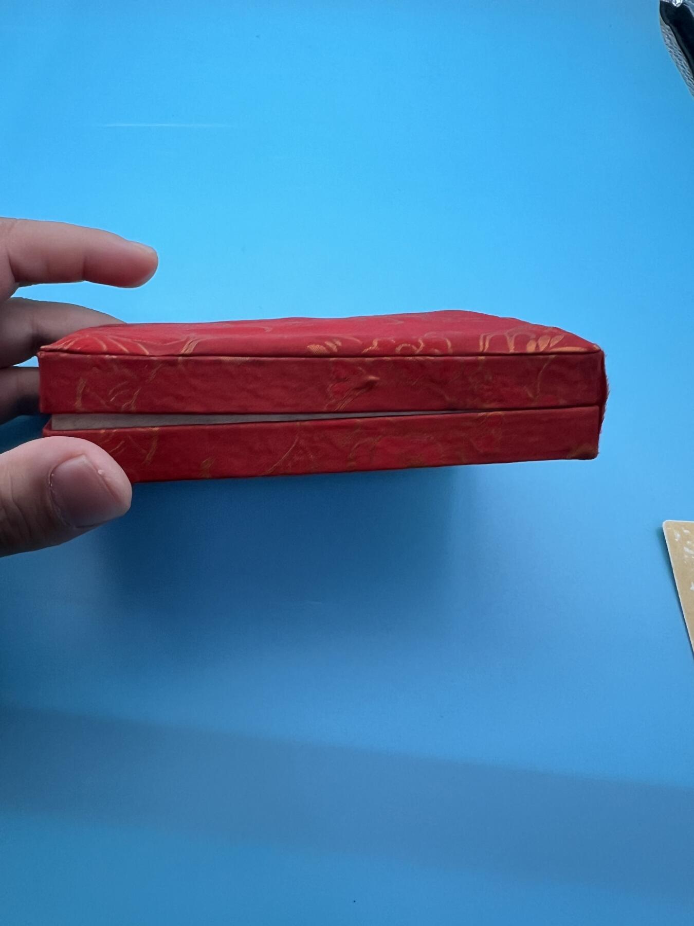 真品毛主席像章、纪念章 真品像章、纪念章、