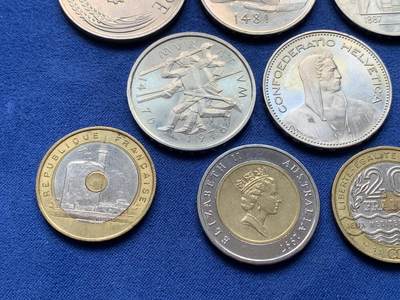 《竞宝斋》第420场 周日，周一，周二  3场连拍 （全场包邮） 12枚一组 外国硬币 细节见图