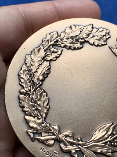 《竞宝斋》第420场 周日，周一，周二  3场连拍 （全场包邮） 法兰西权力女神像纪念铜章 180.6克 69mm