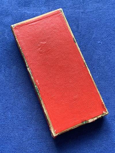 《竞宝斋》第420场 周日，周一，周二  3场连拍 （全场包邮） 1883年法国农业功勋章 带盒 总重约20.9克