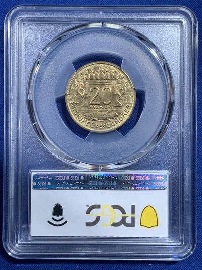 《竞宝斋》第420场 周日，周一，周二  3场连拍 （全场包邮） PCGS MS65 科摩罗1964年20法郎青铜币 两面转光