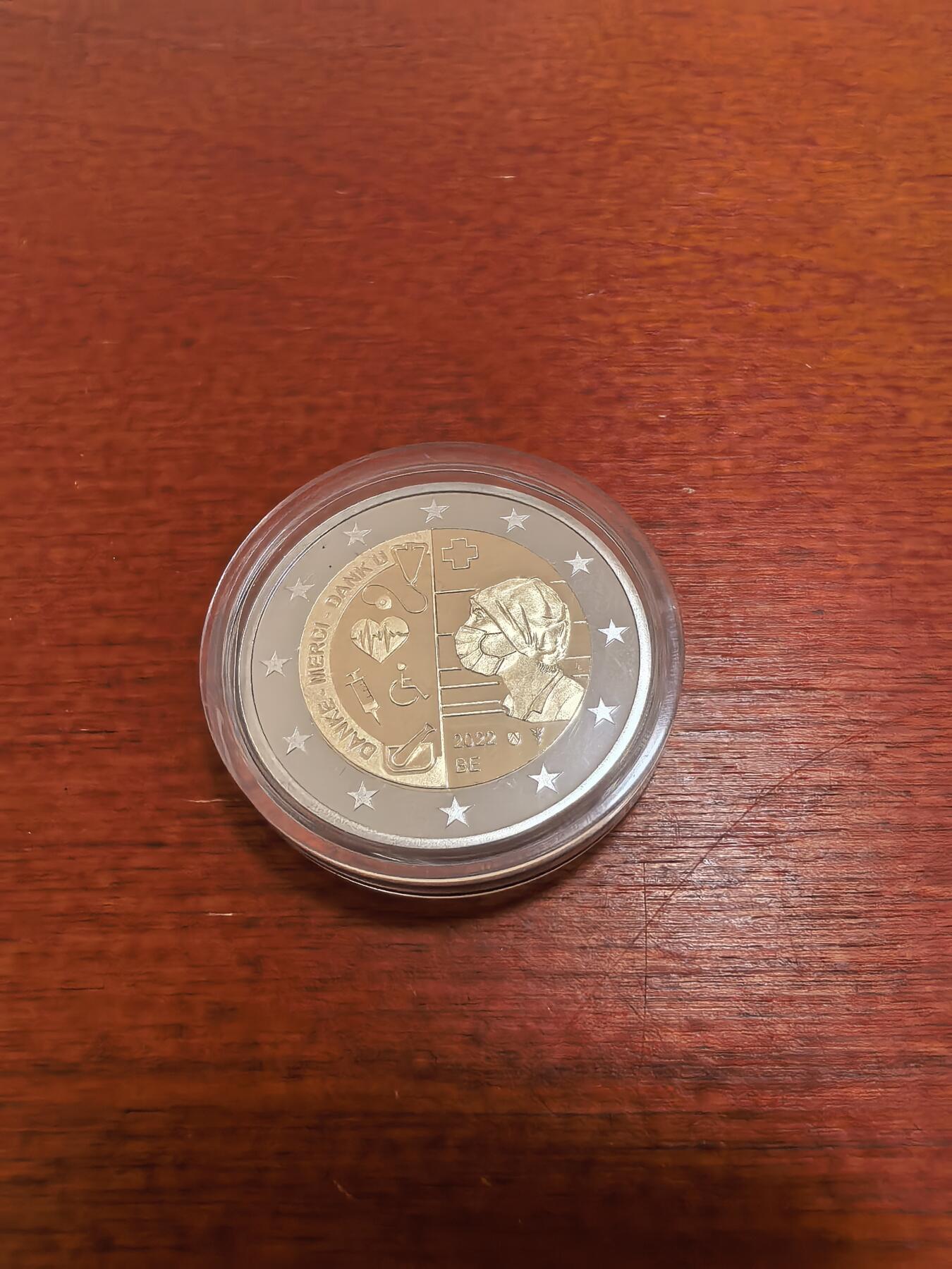 长老汇蛇年精选第五十一场拍卖 2022比利时感谢医疗人员2欧元精制双色币，5000枚，盒证全