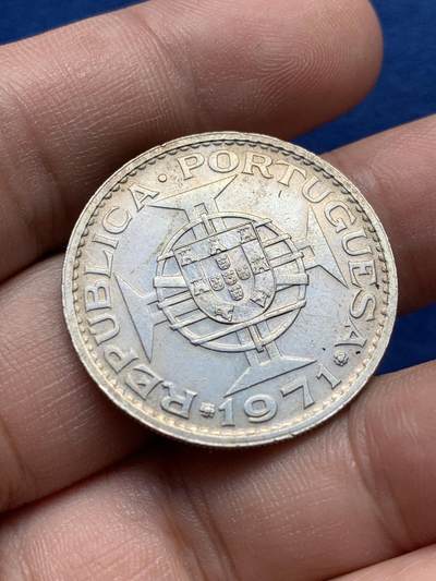 《竞宝斋》第420场 周日，周一，周二  3场连拍 （全场包邮） 澳门1971年5元银币 双面淡彩包浆