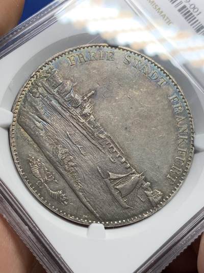 《竞宝斋》第420场 周日，周一，周二  3场连拍 （全场包邮） NGC AU53 德国1841年法兰克福城市景观2泰勒大银币 五彩包浆