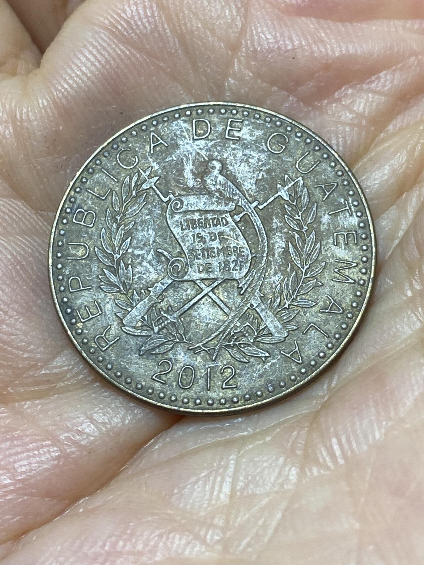 2025年第九十四场(总第一百二十场）外国好品散币(免佣金) 危地马拉🇬🇹2012单年份50分(镀黄铜钢材质有磁版)