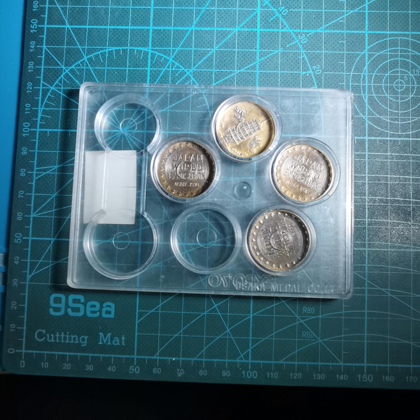 沼泽如烟--第846场 纪念章四枚