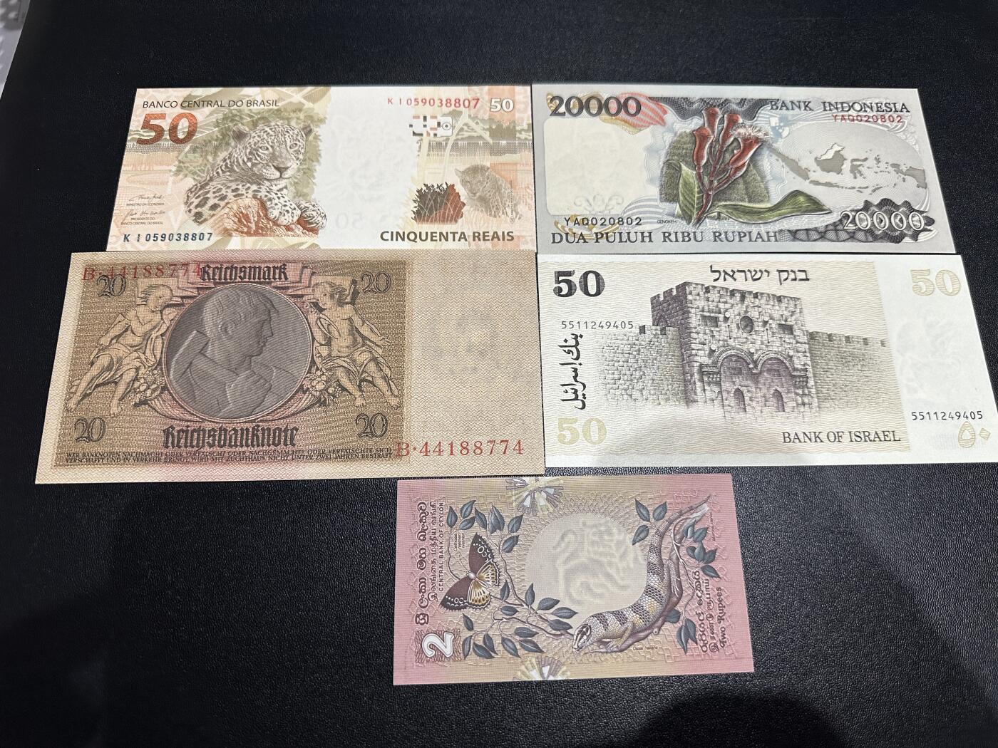 《外钞收藏家》第五百六十九期（本期拍品品种丰富、精选优质稀少好货）（本平台长期征集拍品、欢迎藏友们联系合作）  押
