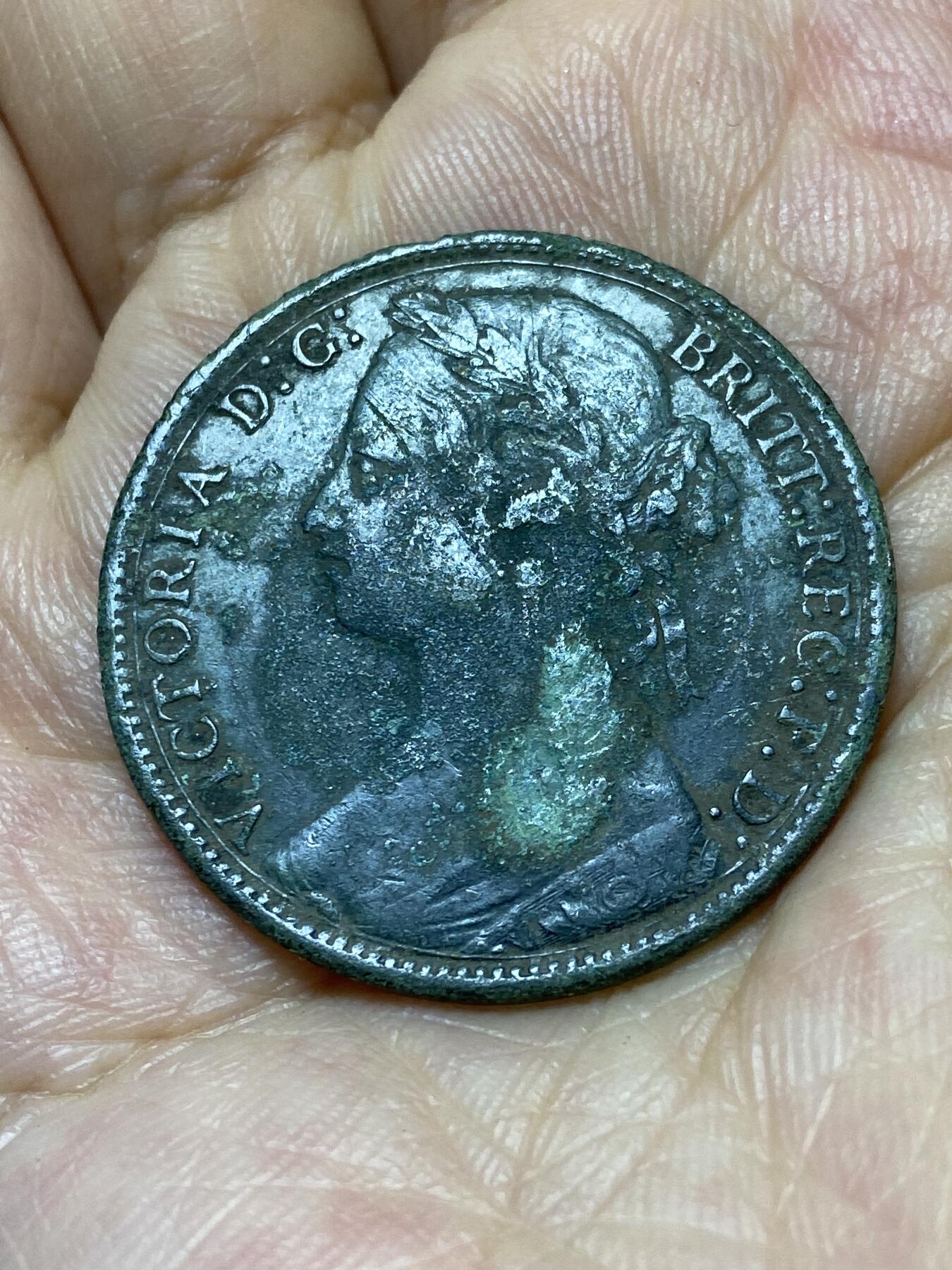 2025年第九十四场(总第一百二十场）外国好品散币(免佣金) 英国🇬🇧1875年1便士(维多利亚女王中年桂冠，第三版)