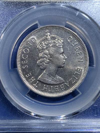 《竞宝斋》第420场 周日，周一，周二  3场连拍 （全场包邮） 爱藏 MS65 香港1975年伊丽莎白二世女王大一元硬币