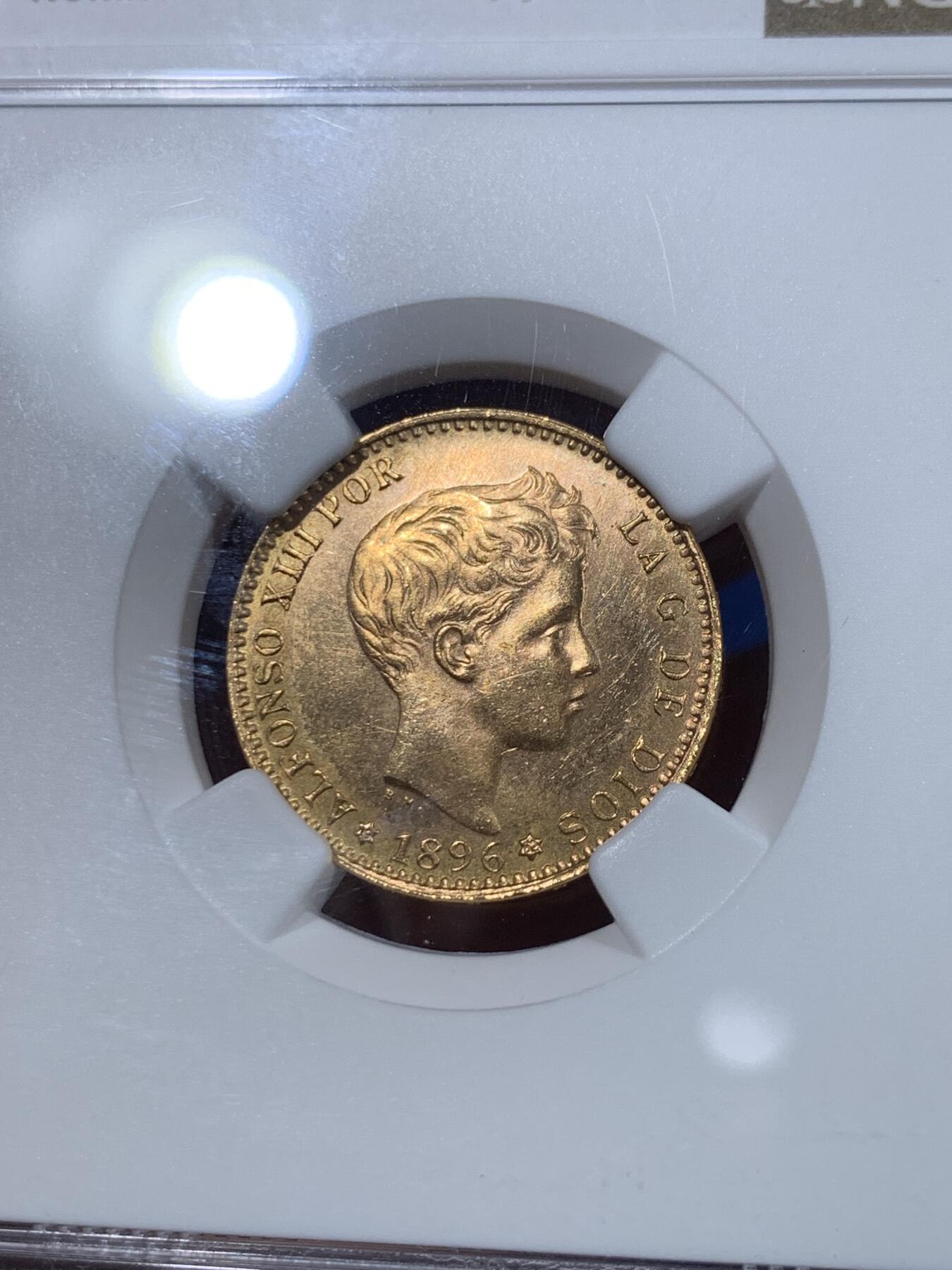 《竞宝斋》第420场 周日，周一，周二  3场连拍 （全场包邮） NGC MS64 西班牙1896（62）阿方索十三世20比塞塔金币 6.45克 900金 发行量12000枚 1962后铸版