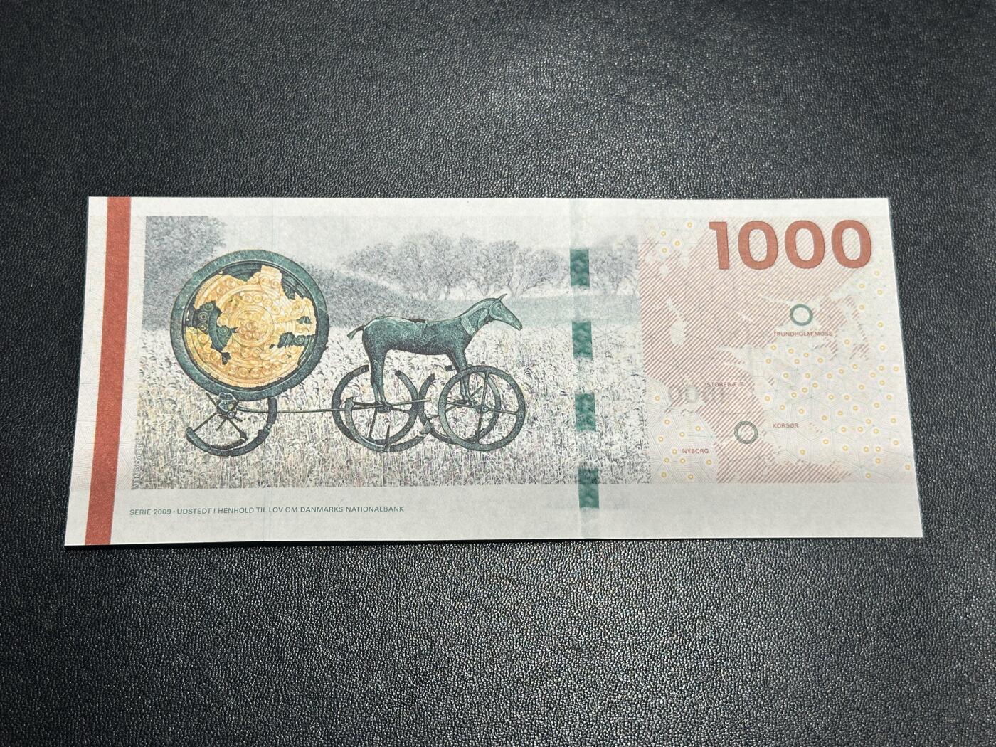 《外钞收藏家》第五百六十九期（本期拍品品种丰富、精选优质稀少好货）（本平台长期征集拍品、欢迎藏友们联系合作）  押