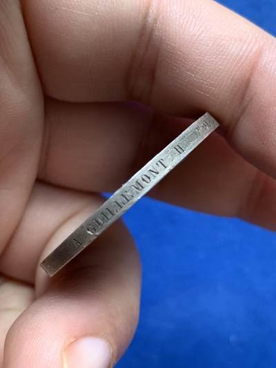 《竞宝斋》第420场 周日，周一，周二  3场连拍 （全场包邮） 法国婚礼银章 1860 神灯银标 18.35克 34.7mm