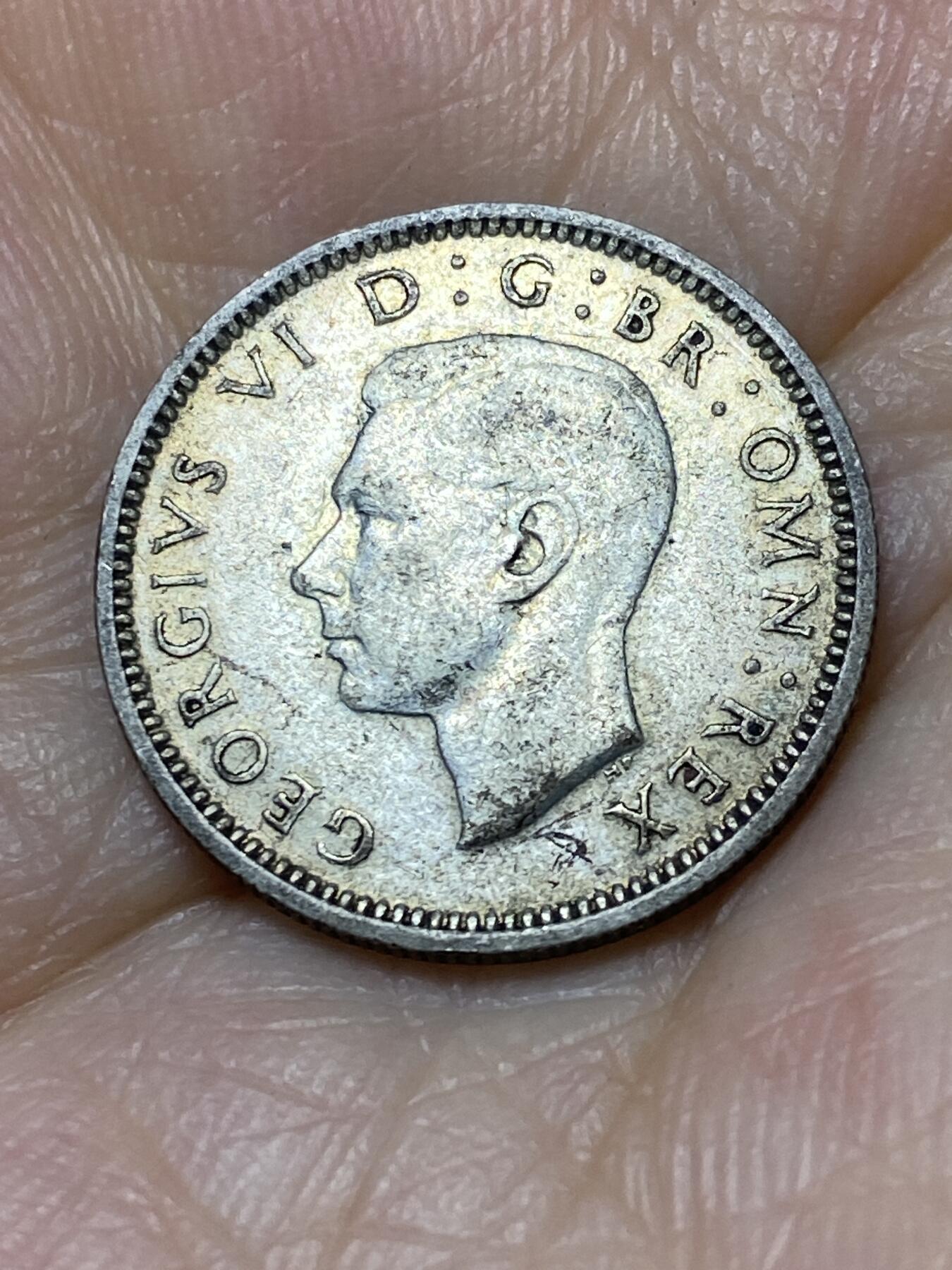 2025年第九十四场(总第一百二十场）外国好品散币(免佣金) 英国🇬🇧1943年6便士银币(乔治六世第一版，500银)