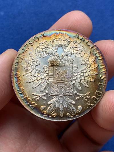 《竞宝斋》第420场 周日，周一，周二  3场连拍 （全场包邮） 后铸版 奥匈帝国1780大奶妈银币 环彩虹五彩车轮光难得一见 美不胜收