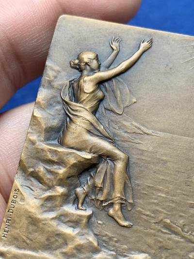 《竞宝斋》第420场 周日，周一，周二  3场连拍 （全场包邮） 法国玛丽安娜女神铜质方章 高点都在 51.7克 41.4*55.6mm 丰饶角铜标