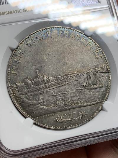 《竞宝斋》第420场 周日，周一，周二  3场连拍 （全场包邮） NGC AU53 德国1841年法兰克福城市景观2泰勒大银币 五彩包浆