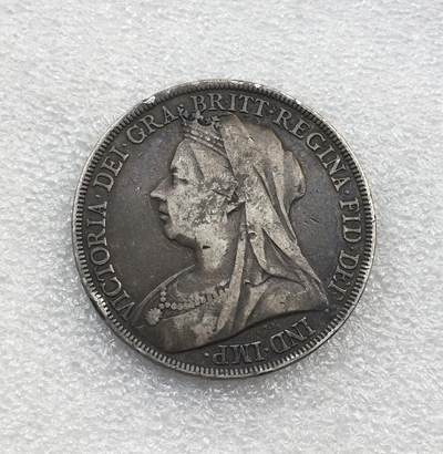 世界钱币专场拍卖 - 1900年英国维多利亚女王披纱马剑1克朗流通银币 28克 92.5%银