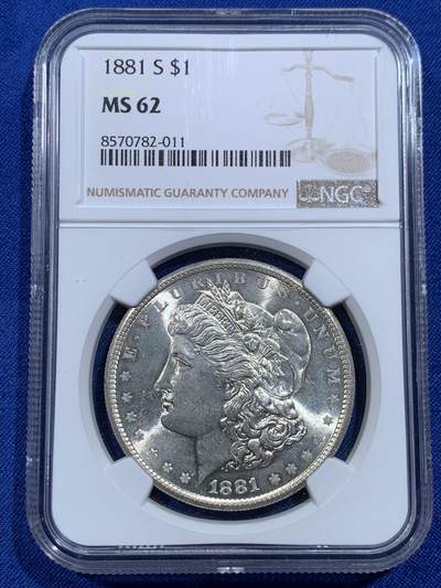 《竞宝斋》第420场 周日，周一，周二  3场连拍 （全场包邮） - NGC MS62 美国1881年摩根一美元银币 低评 基础投资盒子币 外面还在涨