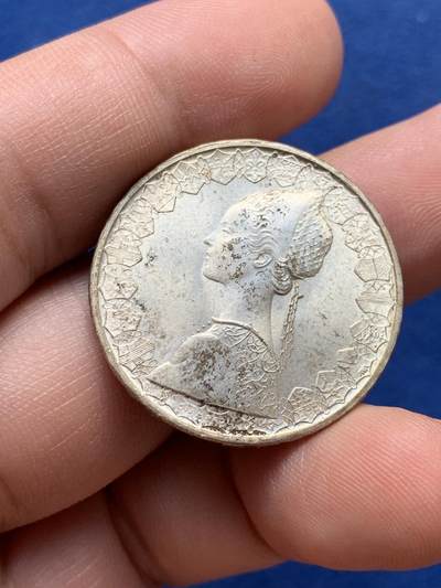 《竞宝斋》第420场 周日，周一，周二  3场连拍 （全场包邮） 意大利1967年帆船500里拉银币 原光