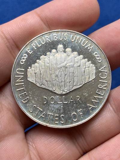 《竞宝斋》第420场 周日，周一，周二  3场连拍 （全场包邮） 美国1987年宪法200周年1美元纪念银币 900银 26.7克