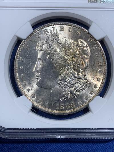 《竞宝斋》第420场 周日，周一，周二  3场连拍 （全场包邮） NGC MS63 美国1883年O版摩根银币，爆光BU品质，藏家必备品种。