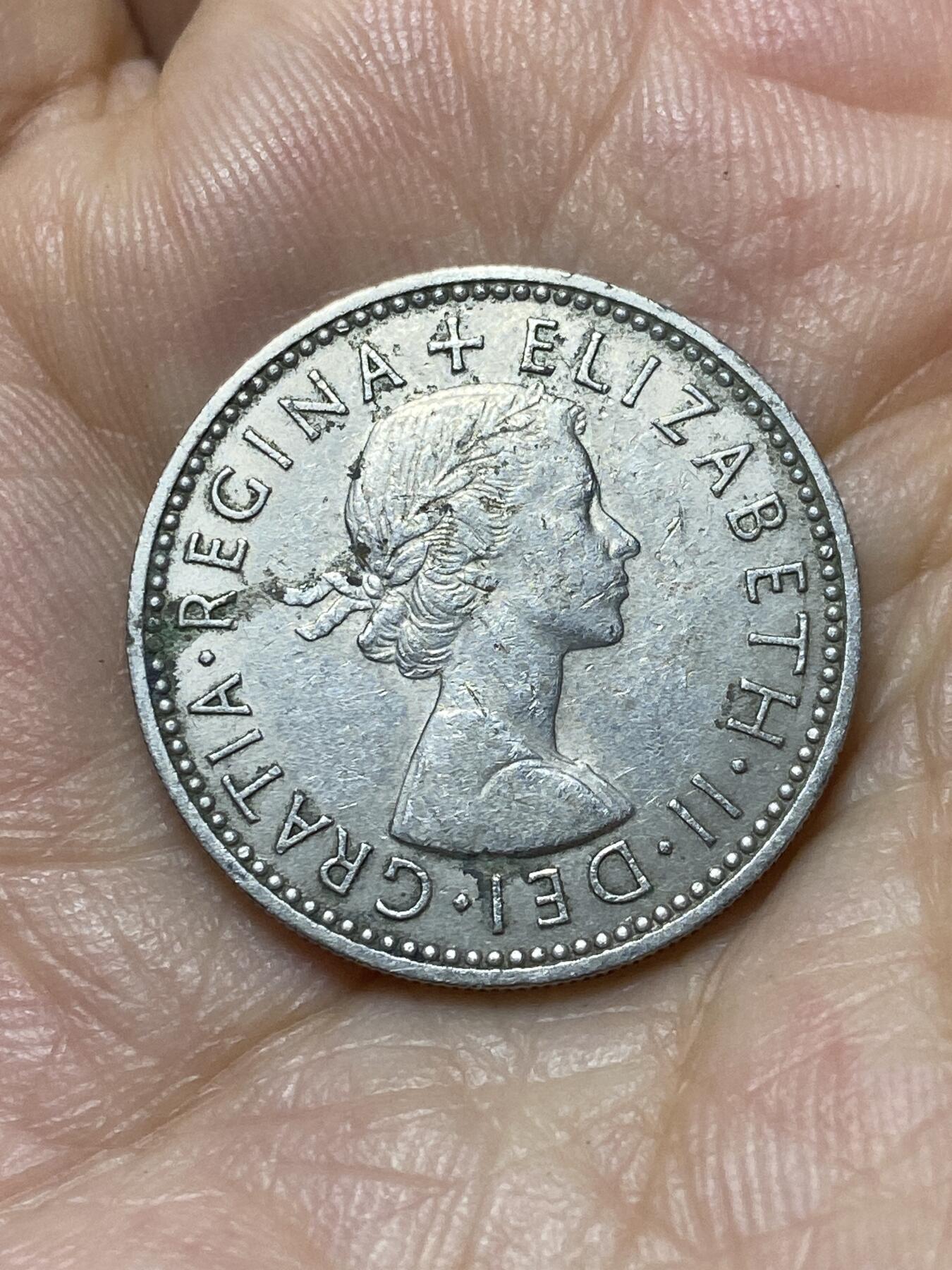 2025年第九十四场(总第一百二十场）外国好品散币(免佣金) 英国🇬🇧1958年1先令(伊丽莎白二世青年桂冠，苏格兰盾徽版)