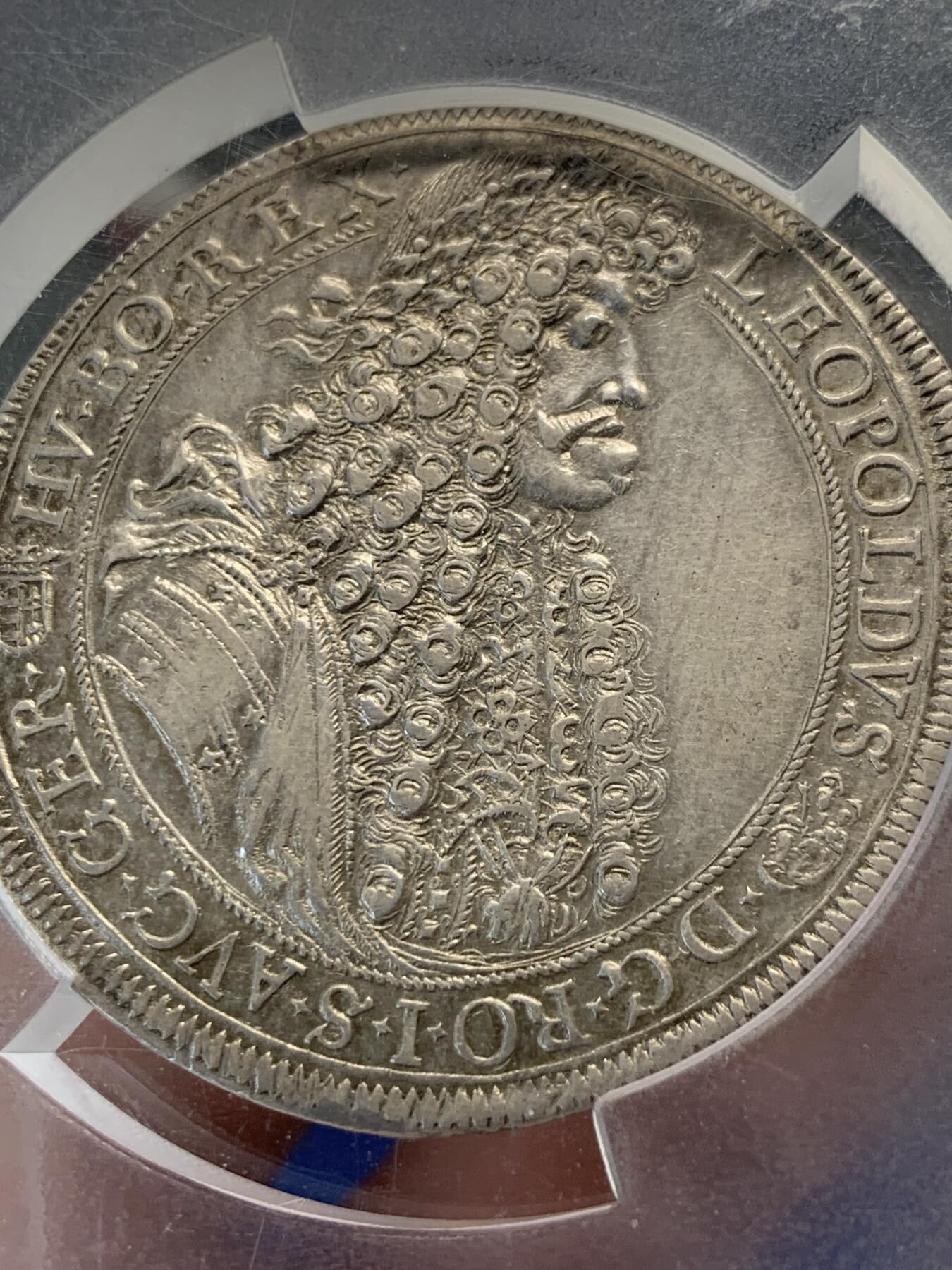 《竞宝斋》第420场 周日，周一，周二  3场连拍 （全场包邮） PCGS AU58 神圣罗马帝国 1688 匈牙利泰勒银币  利奥波德一世 大波浪流行发型 P大盒封装