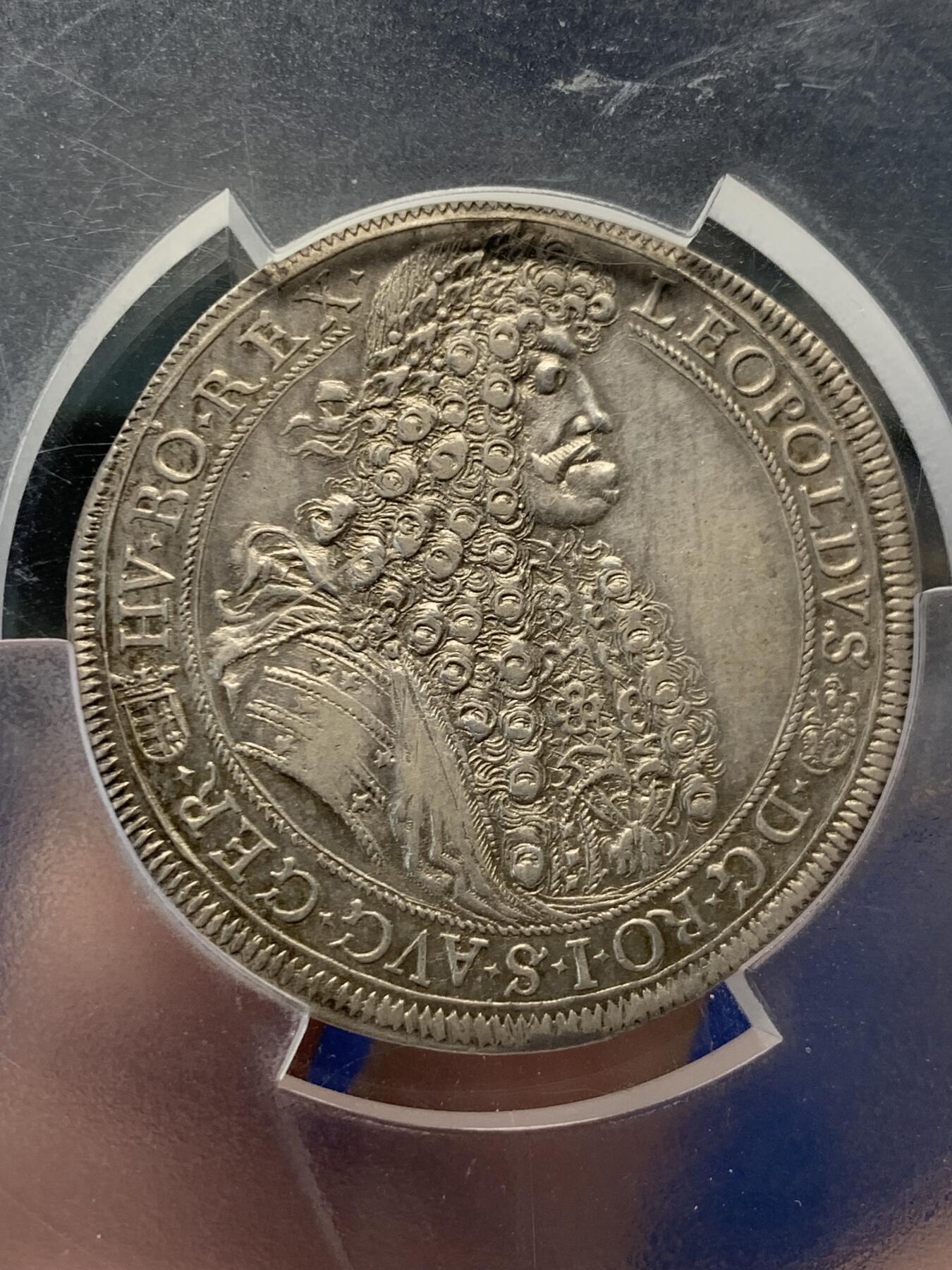 《竞宝斋》第420场 周日，周一，周二  3场连拍 （全场包邮） PCGS AU58 神圣罗马帝国 1688 匈牙利泰勒银币  利奥波德一世 大波浪流行发型 P大盒封装