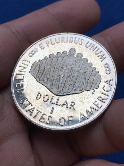 《竞宝斋》第420场 周日，周一，周二  3场连拍 （全场包邮） 美国1987年宪法200周年1美元纪念银币 900银 26.7克