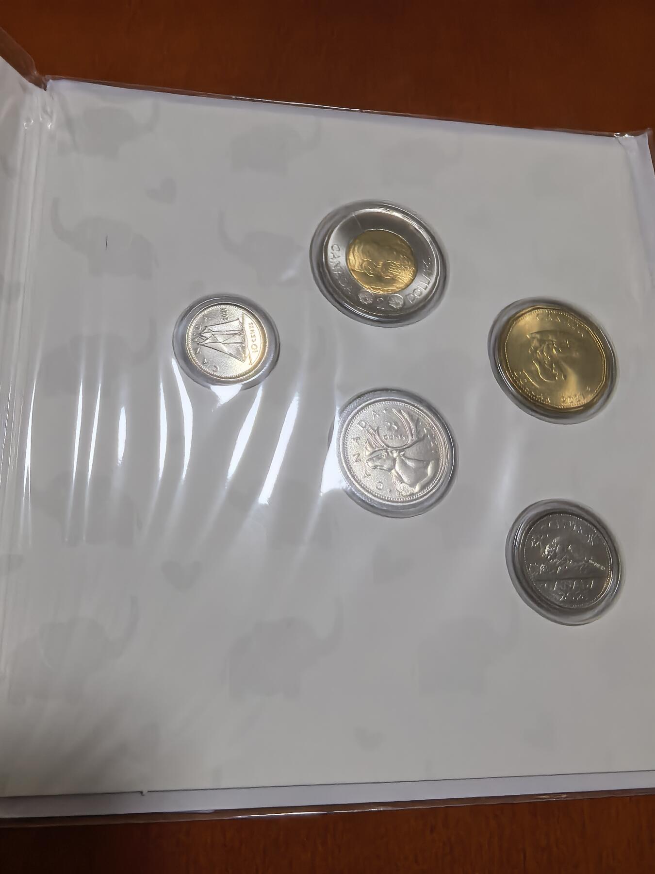 长老汇蛇年精选第五十一场拍卖 2021加拿大新生儿主题5枚套装，卡装