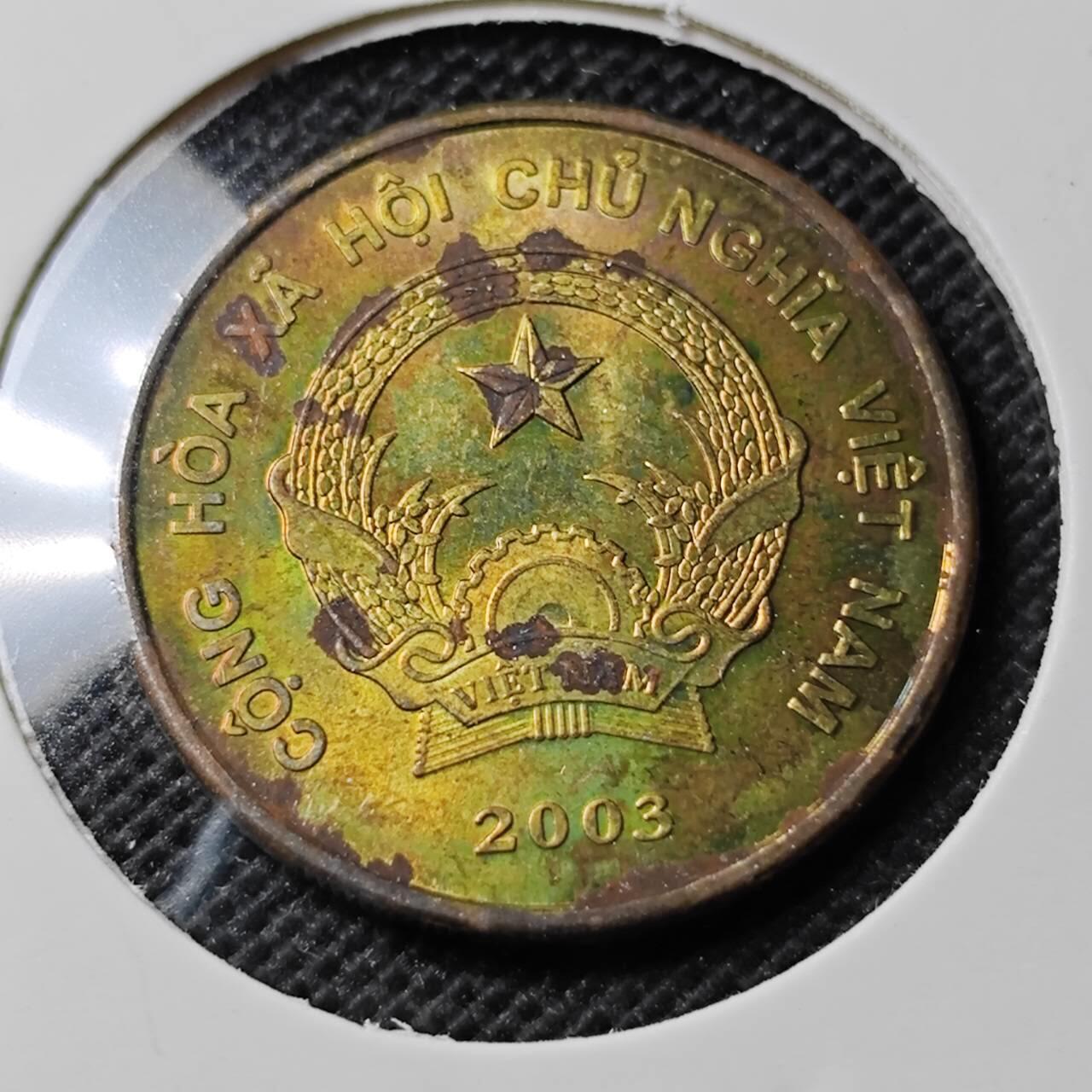 KK钱币收藏小铺 第346场 2月预留时间 周末发货 2003越南2000盾 
