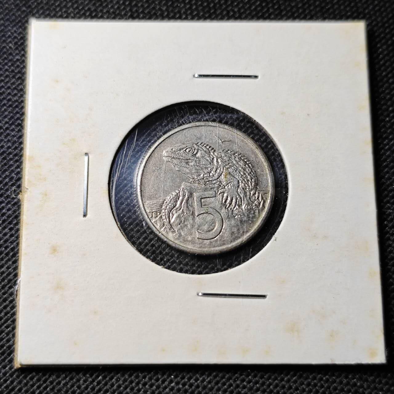 KK钱币收藏小铺 第346场 2月预留时间 周末发货 1985新西兰5分 浅雕版
