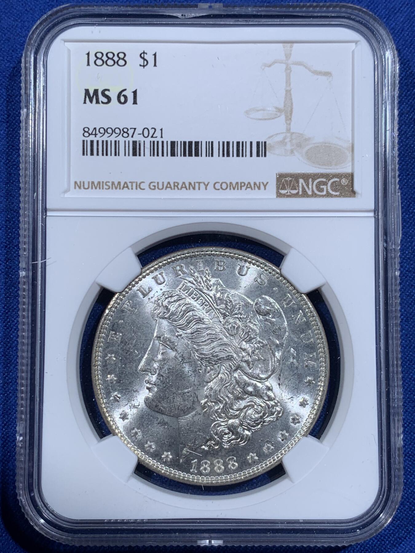 《竞宝斋》第421场 周日，周一，周二  3场连拍 （全场包邮） NGC MS61 美国1888年摩根1美元银币
